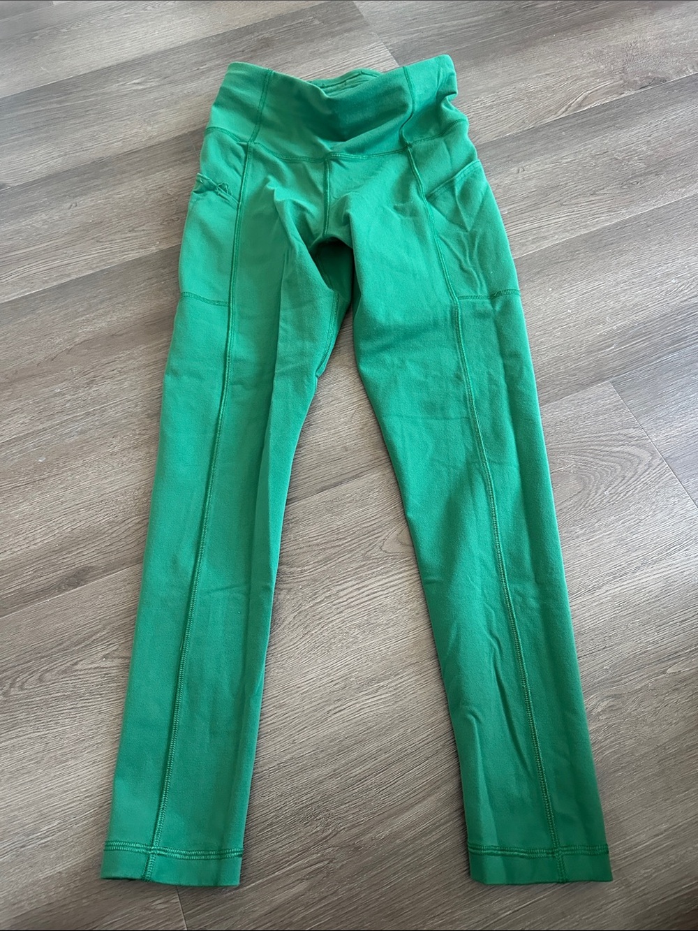 TNA High-Waisted Green Leggings